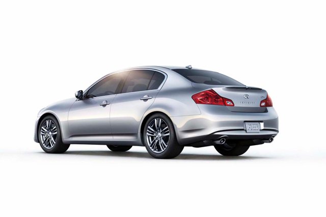 2011 infiniti g25 sedan to start at 31 825