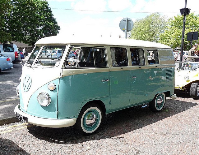 VW Bus Reunited With Its Owner, 36 Years After It Was Stolen