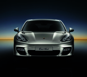 Porsche to Reveal 600-HP Mid-Engine AWD Supercar at Detroit Auto Show
