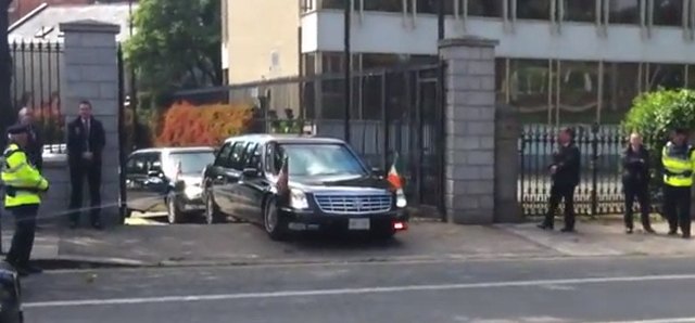 President Obama's Limo Bottoms Out At American Embassy in Dublin [Video]