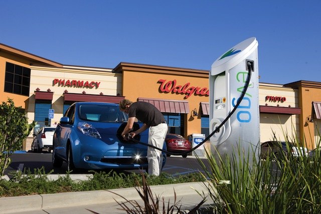 Walgreens To Add Electric Car Chargers To Its Stores
