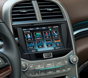 2013 Chevy Malibu MyLink System: First Look [Video]