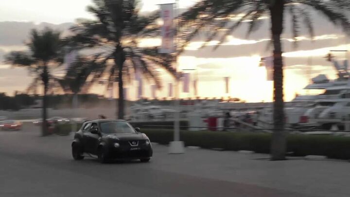 Nissan Juke-R Takes on Exotics in Dubai Street Race [Video]