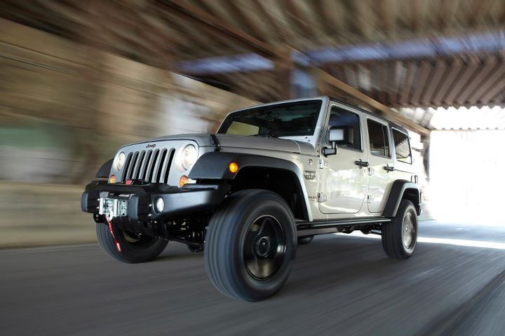 Jeep Unveils 'Call of Duty' 2012 Wrangler