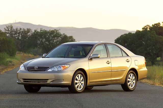 toyota recalls 400 000 vehicles to replace crankshaft pulley