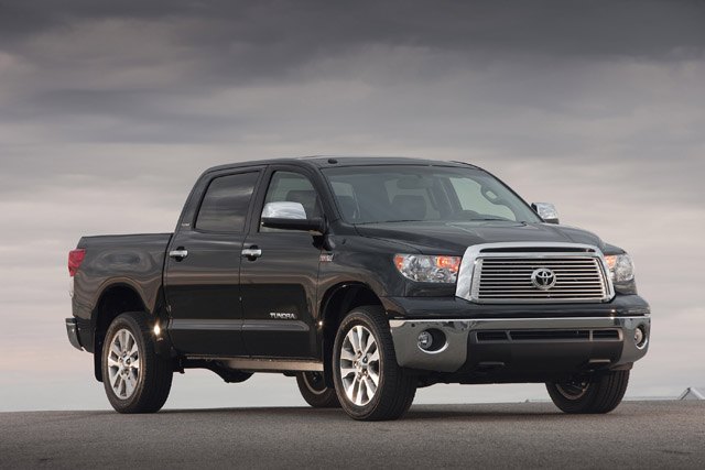 toyota tundra hybrid coming could help hybrid sales double by 2015