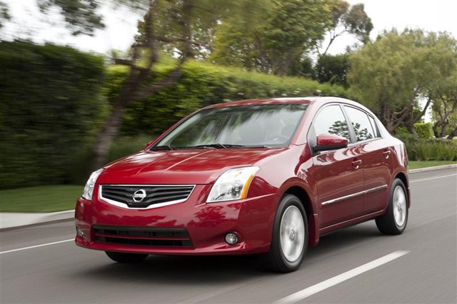 2010 2011 nissan sentras recalled for stall and crash risk