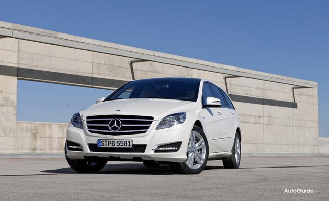 Merc R Mercedes R-Class to Live on Thanks to Demand in China | AutoGuide.com
