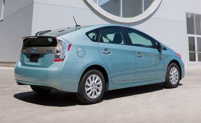 11 future hybrids heading to dealers soon