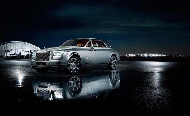 Rolls-Royce Phantom Coupe Aviator Collection Celebrates a History in Aviation