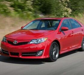 Toyota Camry Not Losing V6 Option: Exec Says