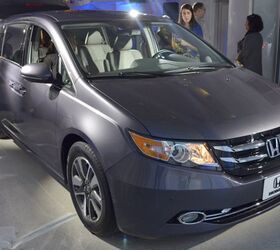 2014 Honda Odyssey Gets a Built-in Vacuum