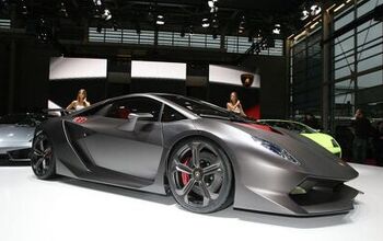 Watch the Lamborghini Sesto Elemento Hit the Track