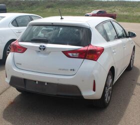 Does Toyota's Auris Hybrid Out Prius the Prius?