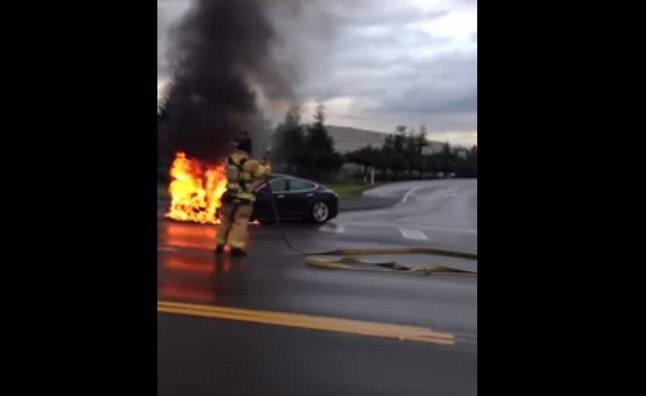 Tesla Model S Catches Fire, Video Spurs Drop in Stock Value