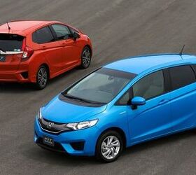 Honda Fit Hybrid Wins Japan's 2013 Car of the Year Award