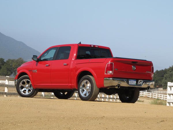 2014 autoguide com truck of the year