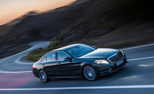 mercedes sets new sales record for third straight year