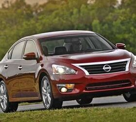 The 2014 Nissan Altima Sedan is available in seven well-equipped models Dj the 2.5, 2.5 S, 2.5 SV and 2.5 SL featuring a 182-horsepower 2.5-liter inline 4-cylinder and the 3.5 S, 3.5 SV and 3.5 SL with a standard 270-horsepower 3.5-liter V6 engine. Every 2014 Altima is equipped with a standard Xtronic CVT (Continuously Variable…