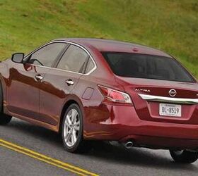 The 2014 Nissan Altima Sedan is available in seven well-equipped models - the 2.5, 2.5 S, 2.5 SV and 2.5 SL featuring a 182-horsepower 2.5-liter inline 4-cylinder and the 3.5 S, 3.5 SV and 3.5 SL with a standard 270-horsepower 3.5-liter V6 engine. Every 2014 Altima is equipped with a standard Xtronic CVT(R) (Continuously Variable…
