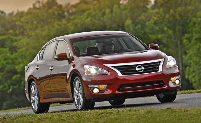 Nissan Recalls Almost 1M Vehicles for Airbag Glitch