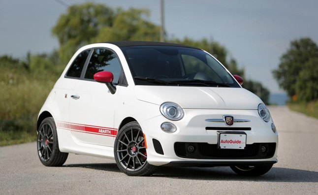 Fiat 500 Abarth Goes Mainstream, Offers Automatic