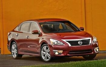 2015 Nissan Altima Gets Small Price Bump, Better MPG