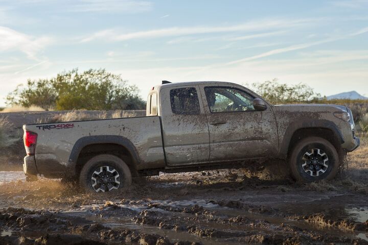2016 toyota tacoma bows with new powertrains in detroit