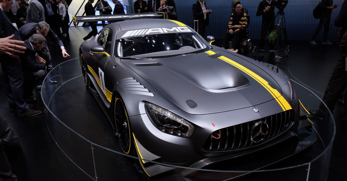 Mercedes-AMG GT3 Aspires Naturally to Racing Prowess | AutoGuide.com