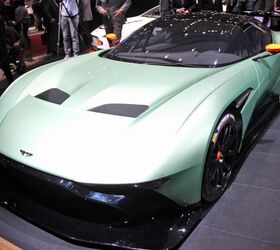 Aston Martin Vulcan Video, First Look