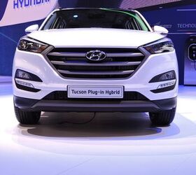 Hyundai Tucson Hybrid Previewed | AutoGuide.com