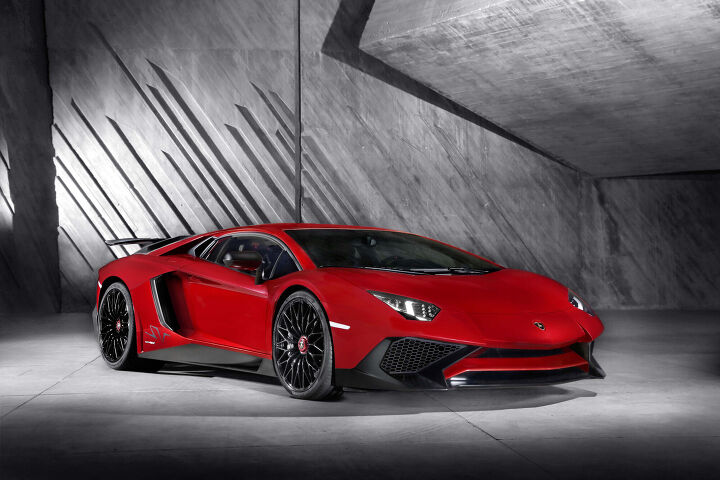 Lamborghini Sales Set New Record in 2014