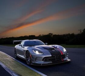 2016 Dodge Viper ACR Detailed In Video