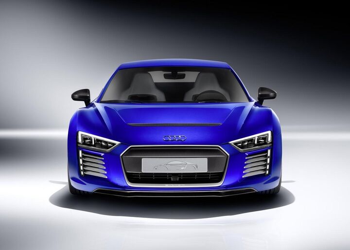 Self-Driving Audi R8 E-tron Concept Unveiled