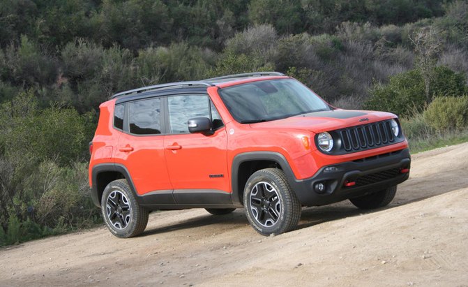 Jeeps, Fiats Held for 'Software Issue' Released to Dealers This Week