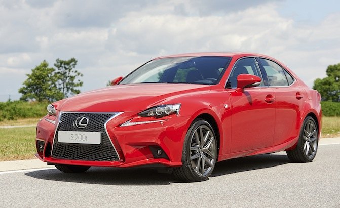 Lexus IS 200t Introduced With Turbo Power