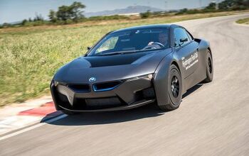 BMW Unveils Hydrogen Fuel Cell Test Vehicles