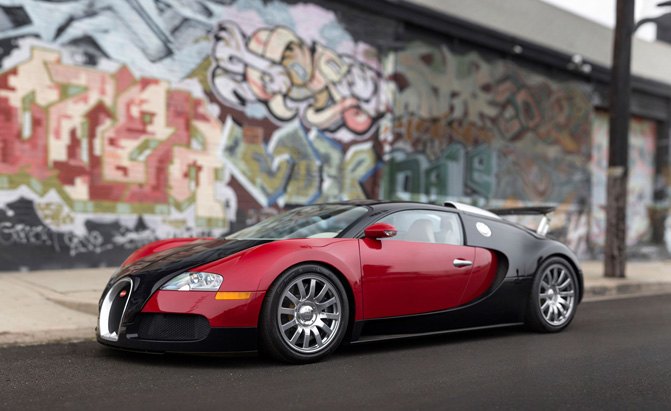 First Bugatti Veyron Heading to Auction