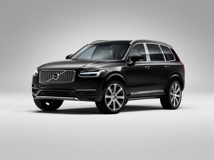 2016 Volvo XC90 Getting Recalled for Airbag Trim Panel Issue