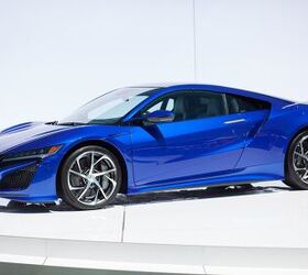 Acura NSX Looks Just as Stunning in Blue and Black
