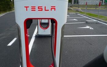 Tesla Asks Some Owners to Cut Back on Supercharger Use