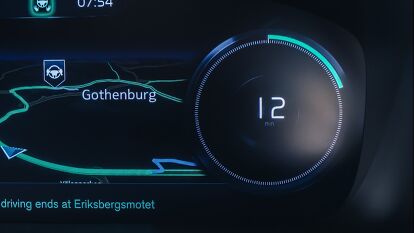 Auto Pilot Interface Volvo Previews Self-Driving Cars with IntelliSafe Auto Pilot Interface ...