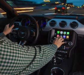 Ford, FCA to Both Offer Apple CarPlay, Android Auto