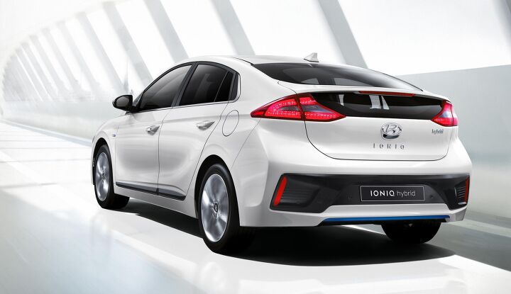 2017 Hyundai Ioniq: 4 Things You Need to Know About the New Hybrid