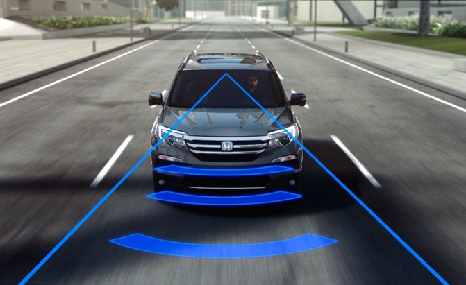 Automatic Emergency Braking to Become Standard by 2022