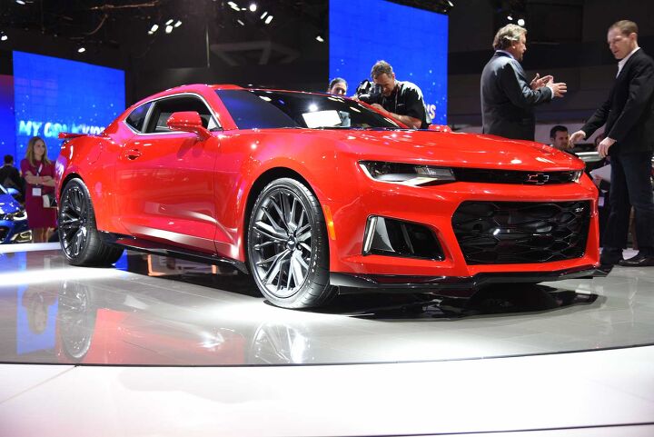 2017 Chevy Camaro ZL1 Arrives With 640 HP Sent Through 10 Gears