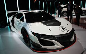 Acura NSX GT3 Race Car Looks Even Crazier Than Production Model