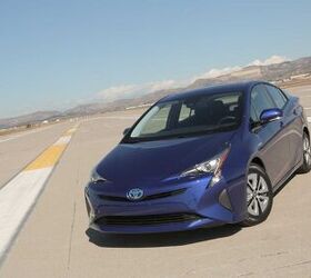 2016 Toyota Prius Named IIHS Top Safety Pick Plus