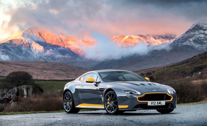 Aston Martin V12 Vantage S to Come With 7-Speed Manual, Purists Rejoice
