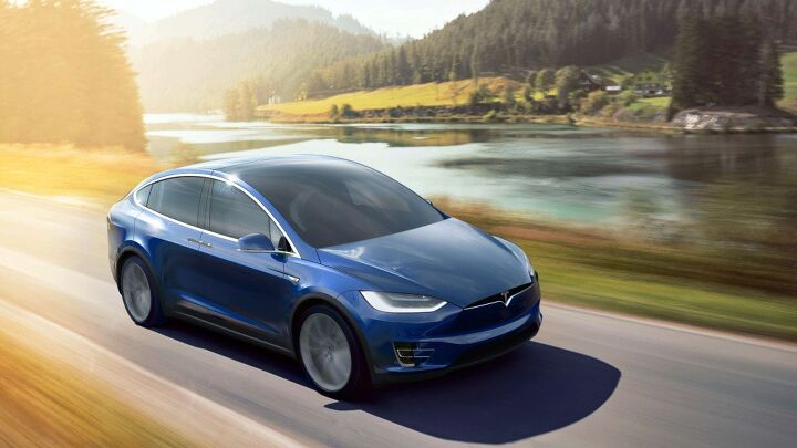 Tesla Model X Gets Software Update That Includes Change to Summon Feature